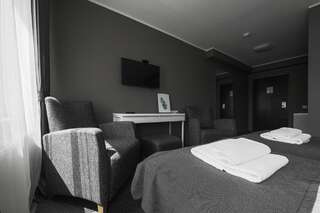 Отель PARK HOTEL VILNIUS Вильнюс Улучшенный двухместный номер с 1 кроватью или 2 отдельными кроватями-2